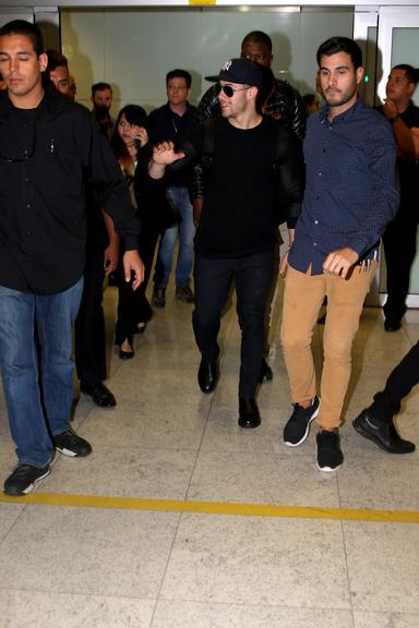 Nick Jonas desembarca em São Paulo