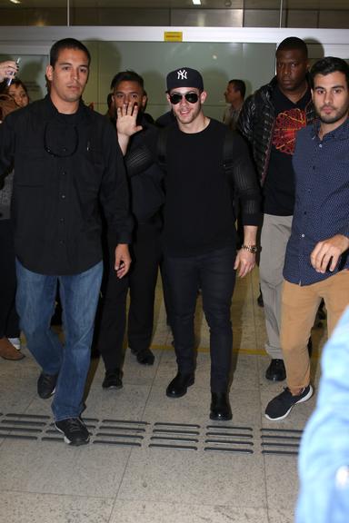 Nick Jonas desembarca em São Paulo