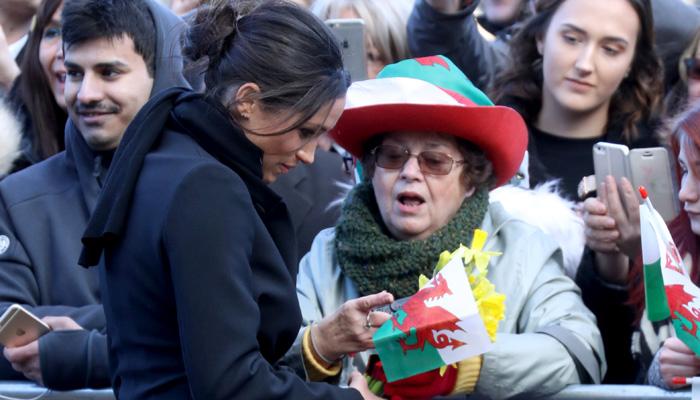 Meghan Markle e Príncipe Harry visitam o País de Gales