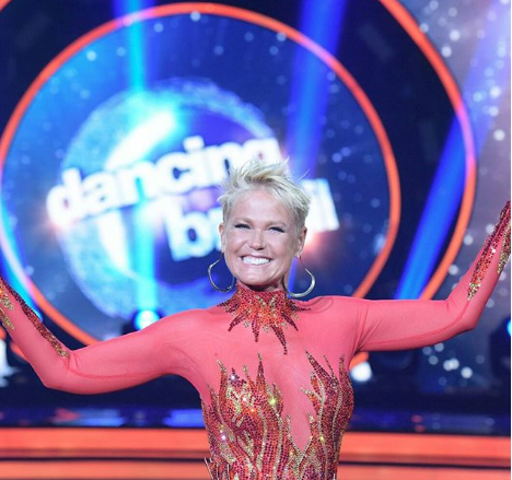 Veja os 15 looks de Xuxa no Dancing Brasil