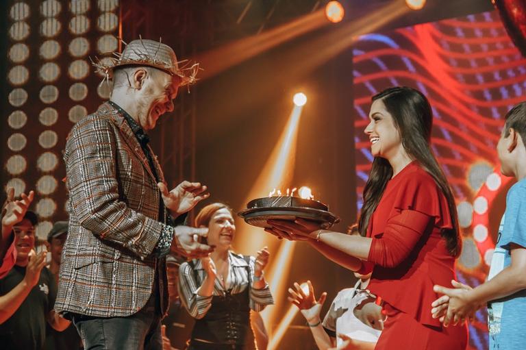 Michel Teló comemora aniversário no ES