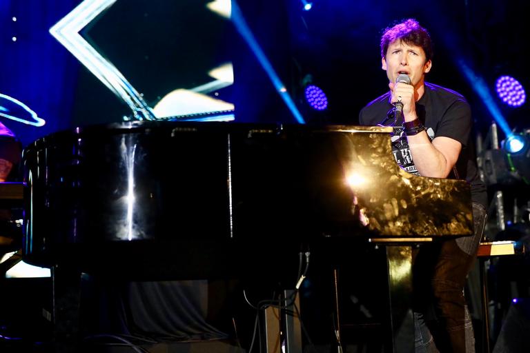 James Blunt se apresenta em São Paulo