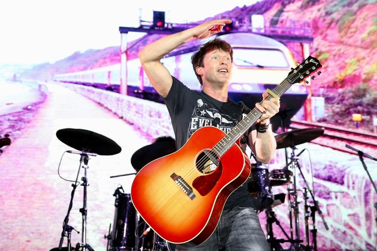 James Blunt se apresenta em São Paulo