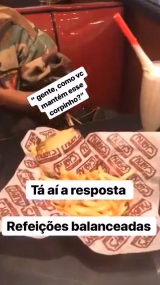 Anitta devora combo de fast food em jantar com Thiago Magalhães