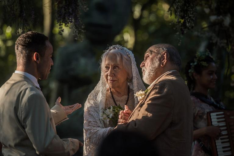 O casamento de Mercedes e Josafá na novela O Outro Lado do Paraíso