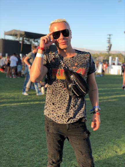 Matheus Mazzafera curte festival Coachella nos EUA