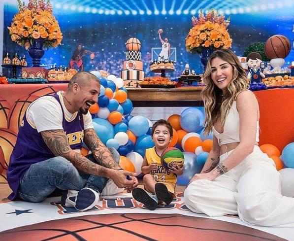 Aline Gotschalg e Fernando Medeiros fazem festa de 2 anos para o filho, Lucca