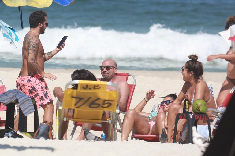 Thammy Miranda, Gretchen Miranda, Andressa Ferreira e Carlos Marques 