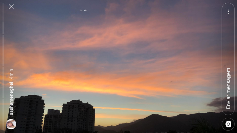 Sasha mostra foto do pôr do sol e diz: 'Oi vó'