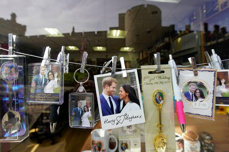 Harry e Meghan: os souvenirs do casamento real do ano