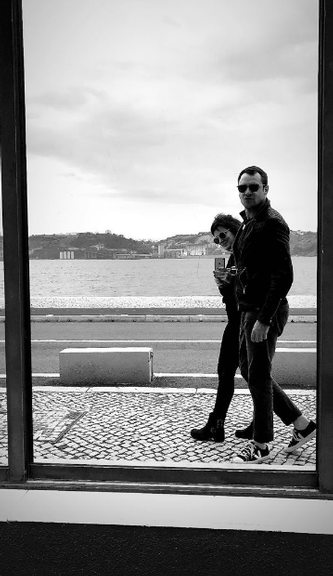 Bianca Bin e Sergio Guizé assumem namoro