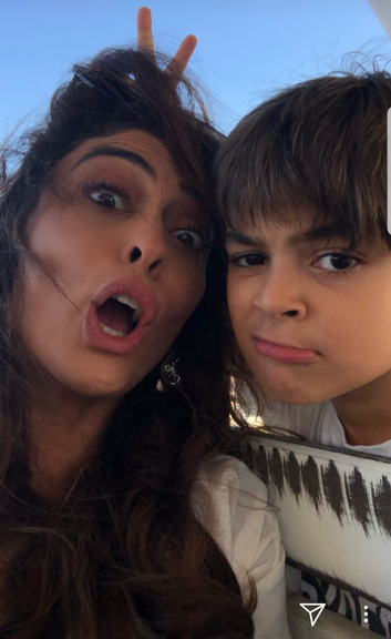 Juliana Paes em fotos divertidas com a família