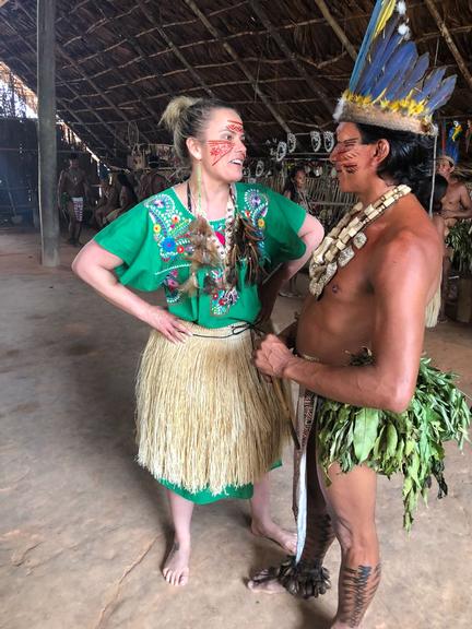 Maria Cândida curte viagem pela Amazônia