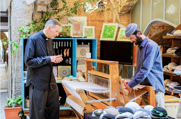 Padre Marcelo Rossi visita Jerusalém