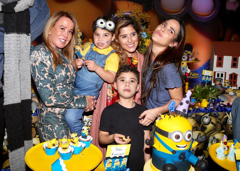 Wanessa Camargo comemora os 4 anos de João Francisco