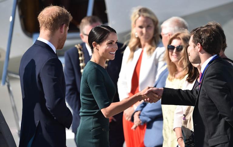 Meghan Markle e príncipe Harry visitam a Irlanda