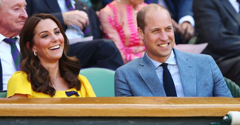 Kate Middleton e Príncipe William assistem à final de Wimbledon juntinhos