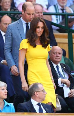 Kate Middleton e Príncipe William assistem à final de Wimbledon juntinhos