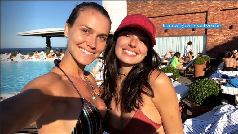 Isis Valverde e Renata Kuerten