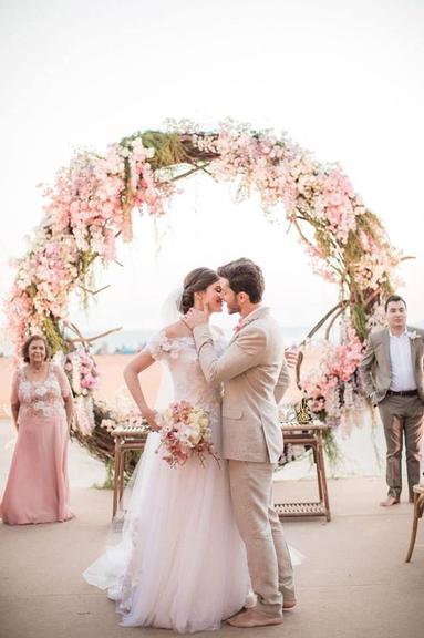 Casamento Camila Queiroz e Klebber Toledo