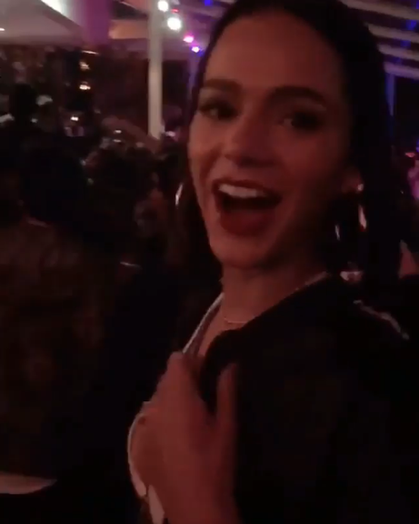 Bruna Marquezine na festa de Tatá Werneck