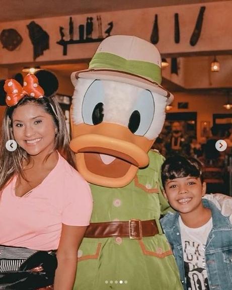 Mileide Mihaile curte viagem para Disney com Yhudi