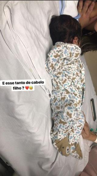 Babi Muniz e seu primeiro filho 