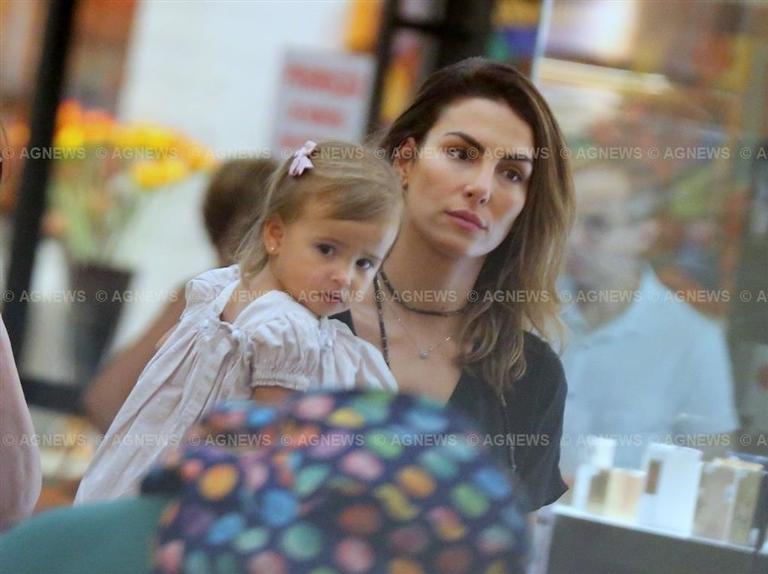 Mel Fronckowiak e a filha, Nina