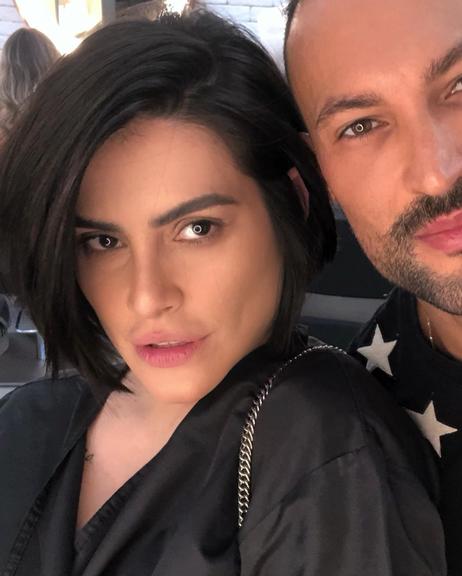 Cleo Pires aparece com novo visual 