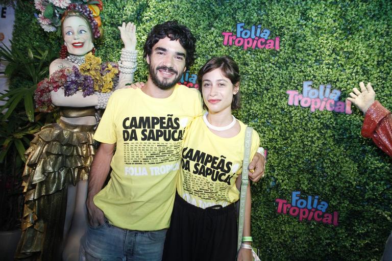 Famosos no camarote Folia Tropical