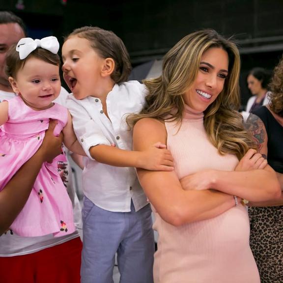 Patricia Abravanel protagoniza campanha de Dia das Mães