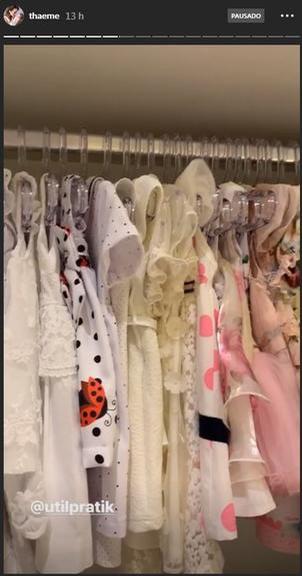 Thaeme mostra closet da filha e deixa internautas chocados