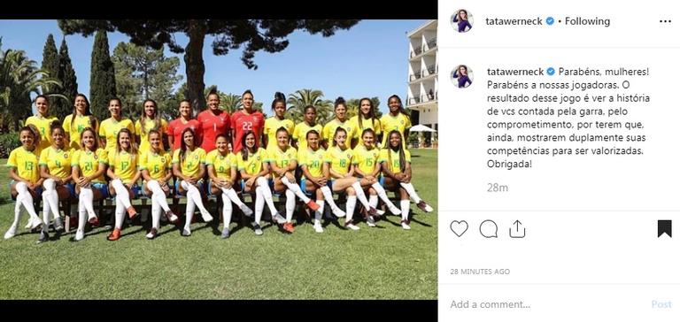 Famosas homenageiam jogadoras do Brasil, após eliminação