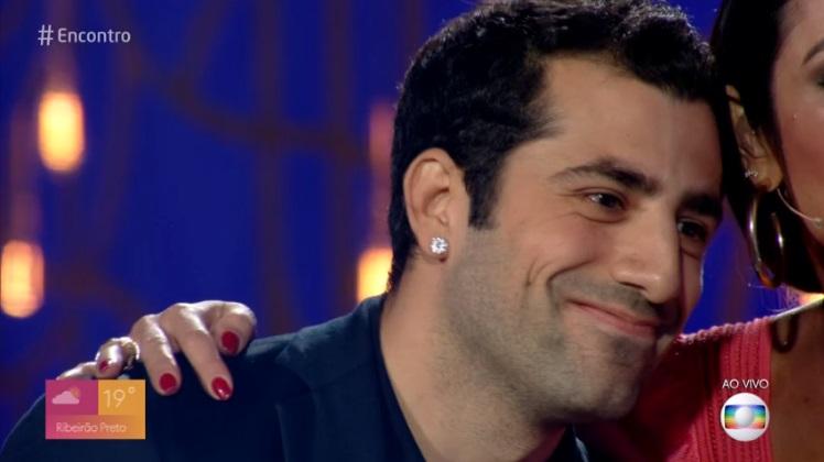 Kaysar é surpreendido por família brasileira e síria