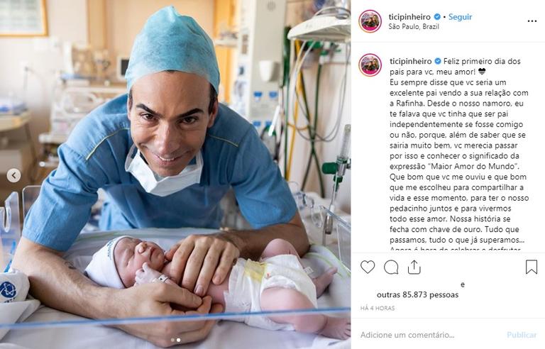 Cesar Tralli comemora primeiro Dia dos Pais com foto fofa