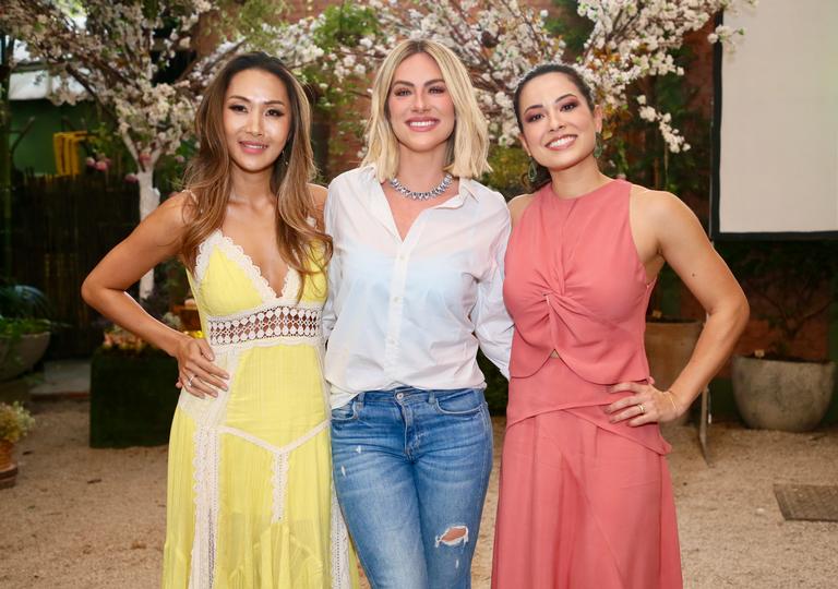 Famosos prestigiam lançamento de marca de roupas infantis de Giovanna Ewbank; veja os cliques