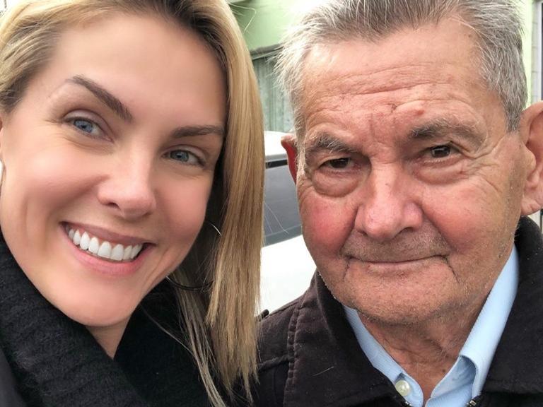 Ana Hickmann e família