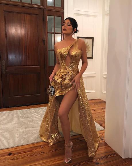 Kylie Jenner look do casamento do Justin e Hailey