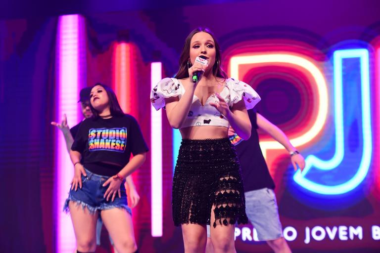 Larissa Manoela no Prêmio Jovem Brasileiro