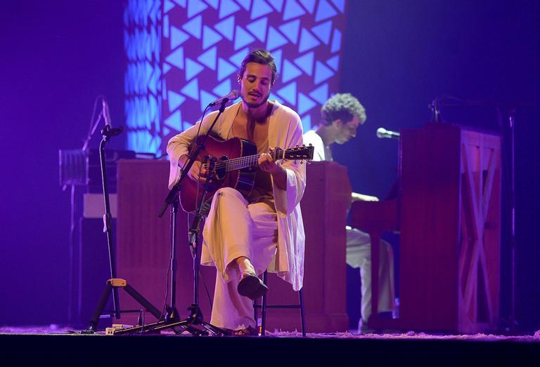 Após período sabático, Tiago Iorc se apresenta em São Paulo