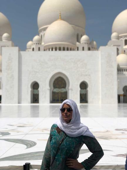 Um DIA intenso em ABU DHABI