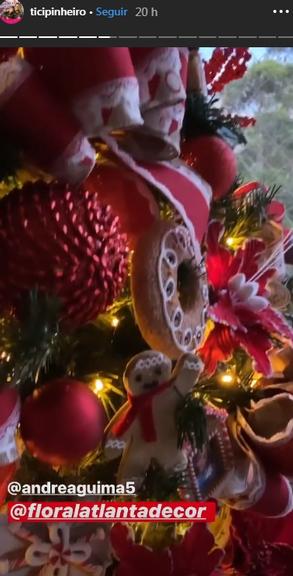 Ticiane Pinheiro mostra decoração da árvore de Natal