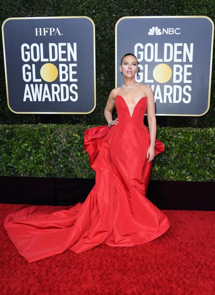 Veja o look dos famosos no tapete vermelho do Golden Globe 2020