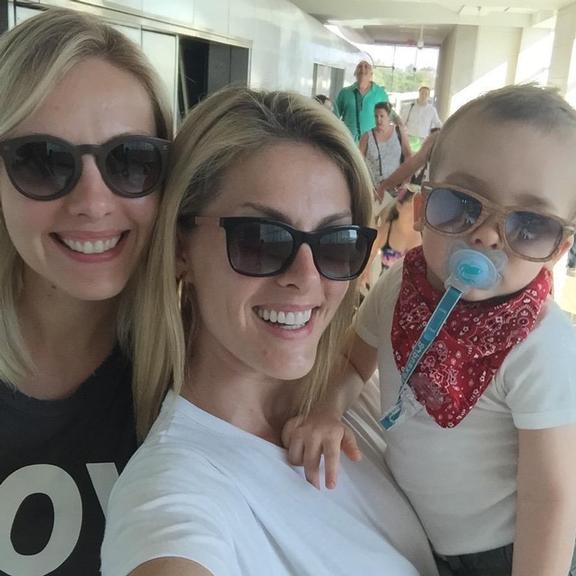 Ana Hickmann relembra cliques de quando o filho era um bebê