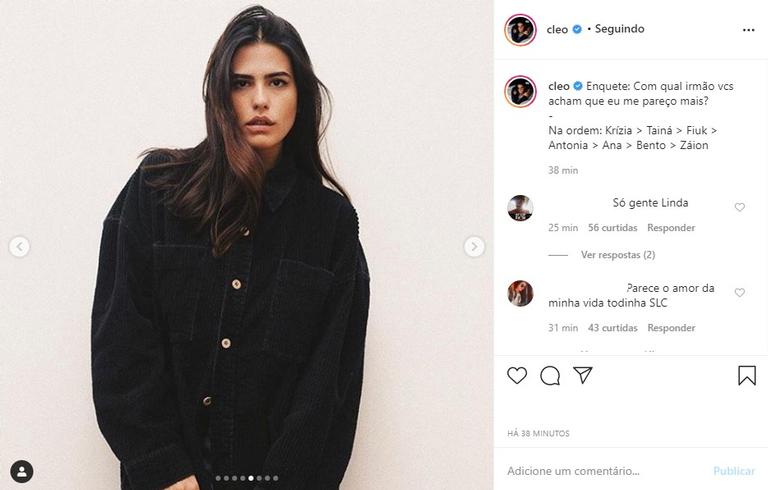 Cleo mostra fotos dos irmãos e questiona semelhança