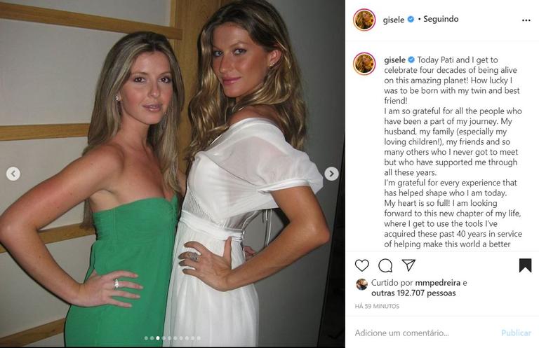 Gisele Bündchen celebra aniversário com irmã gêmea