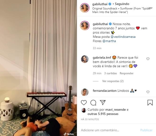 Gabi Luthai e Teo Teló celebram mais um ano juntos