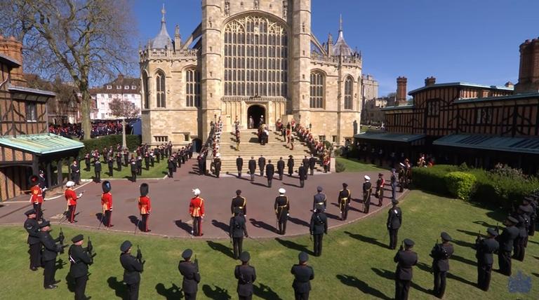 Corpo de príncipe Philip é velado em Londres