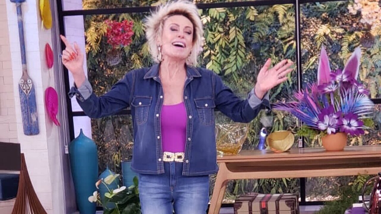 Ana Maria Braga surpreende com foto renovando o bronzeado: ”Quanta beleza”