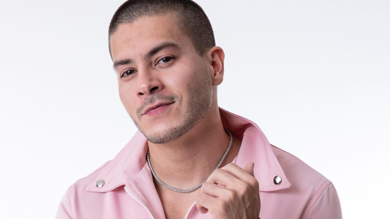 BBB 22: Arthur Aguiar conquista 13 milhões de seguidores e equipe dispara: ”Nunca deixaram que ele jogasse sozinho”